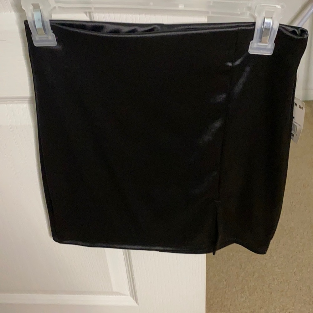 Black skirt